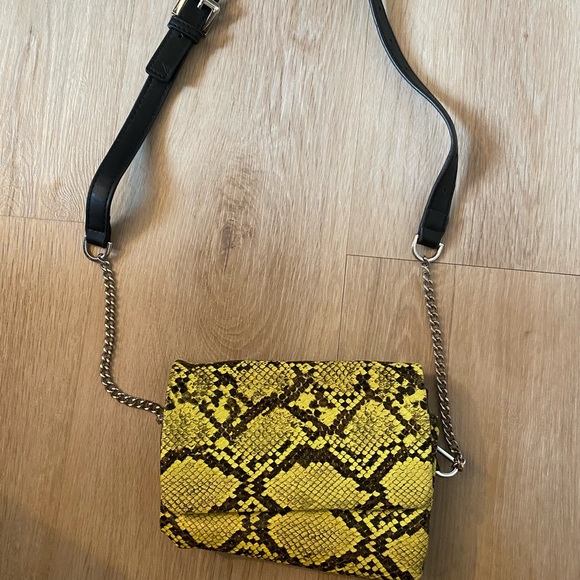 Snakeskin belt bag - Picture 1 of 3